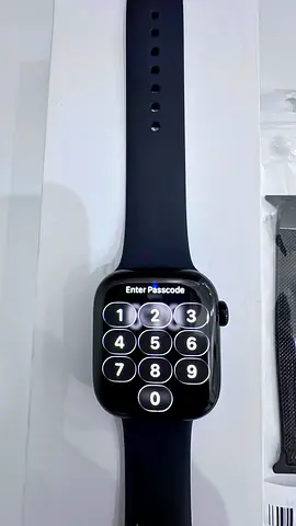 Excellent Condition Apple Watch Series 11 (42mm, Aluminum) with Warranty