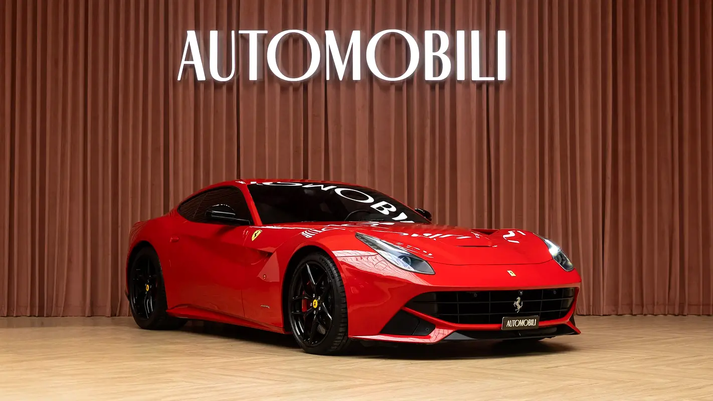 Ferrari F12 Berlinetta 2013 — photo 1 of 18