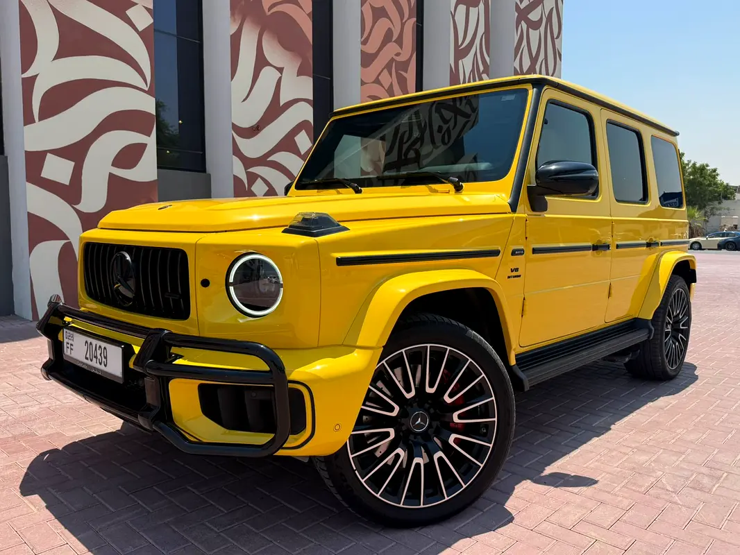 Mercedes-Benz G-Class 2025 — photo 1 of 14