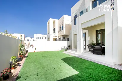 Immaculate | Landscaped Garden | 3 cheques