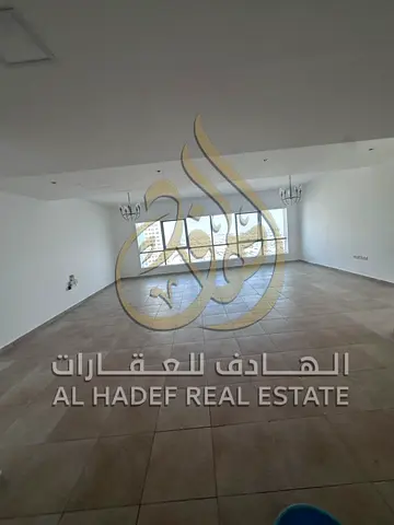 متاح في الشارقه المجاز 2 تاور نظيف به 3 غرف وريسبشن كبير بغرفه ماستر مع خزائن مع جيم ومسبح وباركن وتكييف وشهر مجاني