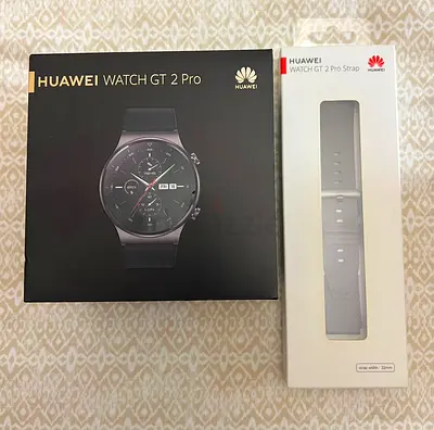 huawei watch gt 2 pro with additional leather strap (never used)