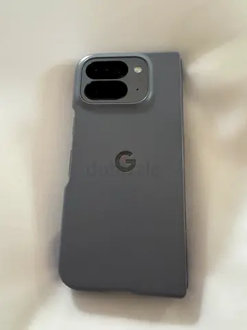 Google pixel 10 pro fold 256 GB (with case