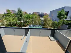Charming 2 BR Townhouse in Tilal City single row