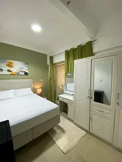 DIRECT OWNER - No Commission, Whatsapp Only - Fully Furnished room, High Floor w Balcony  Clean