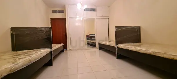 EXECUTIVE LADIES BED SPACE FOR INDIANS NEAR DAFZA METRO