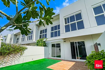 Great Location | Vacant | Landscaped