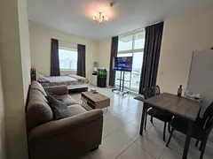 Female Flatmate to share a private room in a 2bhk