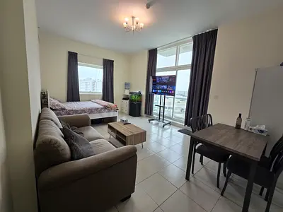 Female Flatmate to share a private room in a 2bhk