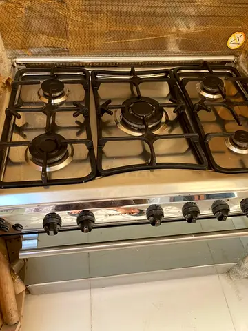 Cooking range