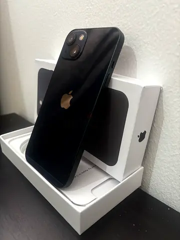 i phone 13 128gb battery helth 93%