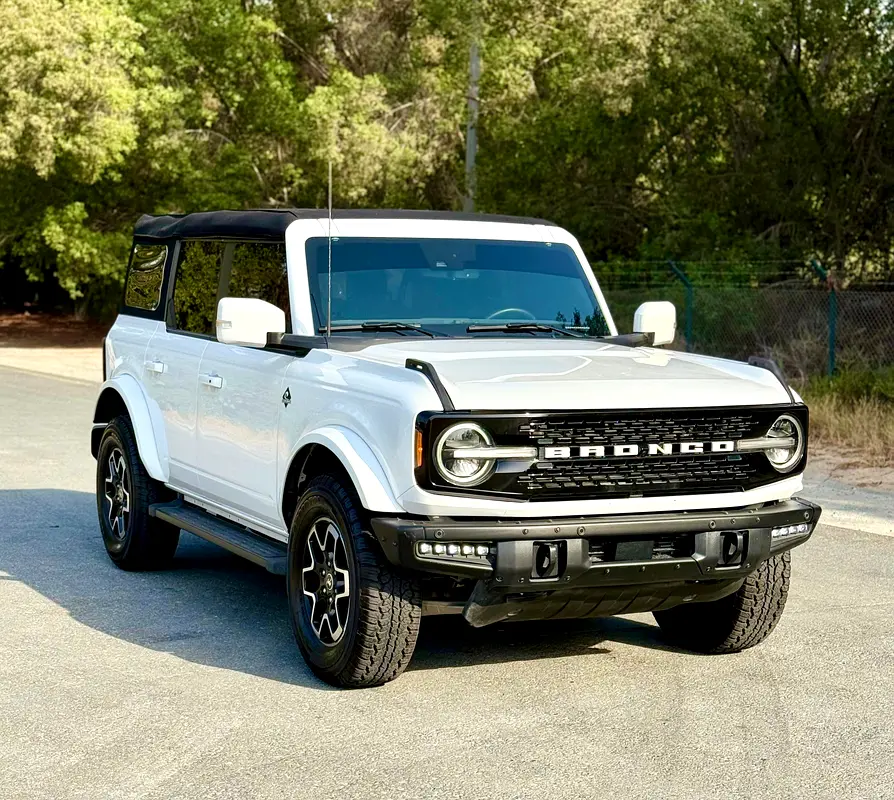 Ford Bronco 2024 — photo 1 of 20