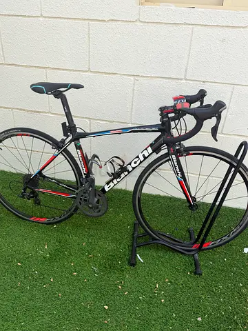 Bianchi Via Nirone 7 road bike