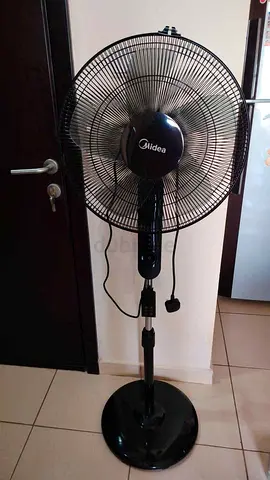 MIDEA STAND FAN - BEST DURABLE QUALITY -  Smart 3D Cooling for Just 78 AED