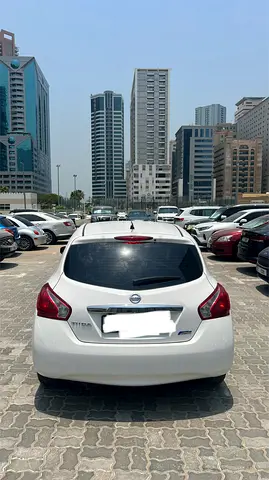 Nissan Tiida 2016 GCC Specs