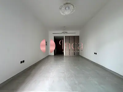 استوديو حديث | AB كافاليير JVC | شرفة | إطلالة على المدينة