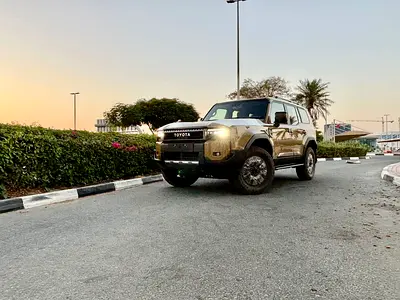 2026 Toyota PRADO — миниатюра 2