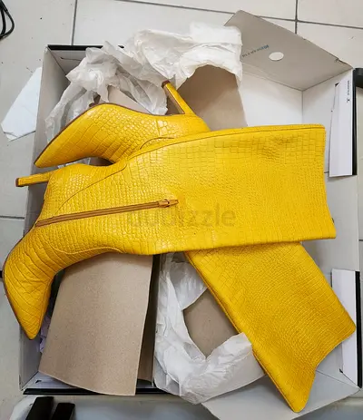 Nine West Yellow Croco Boots