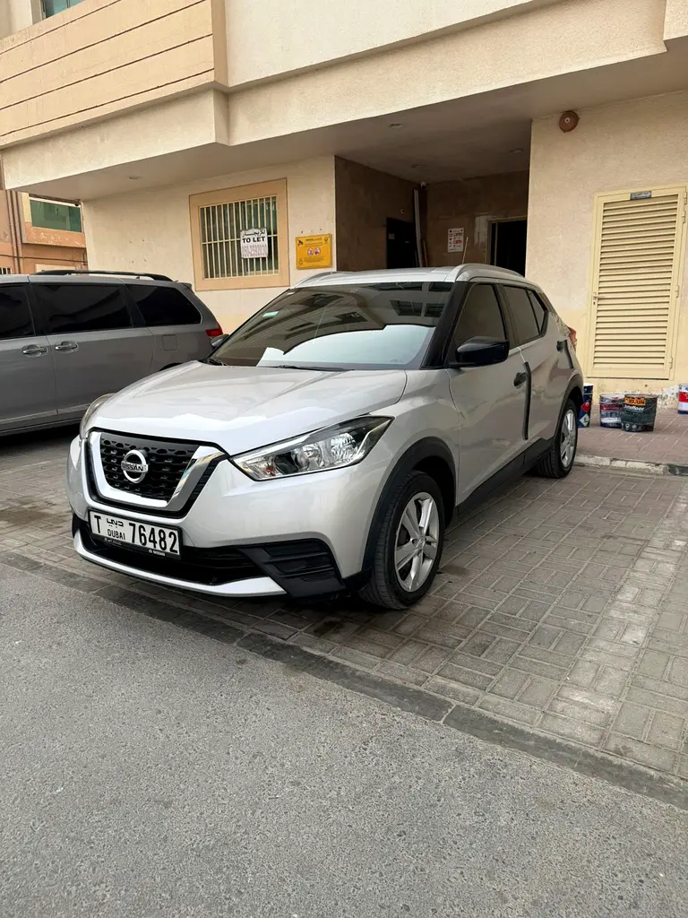 Nissan Kicks 2018 — photo 1 of 6