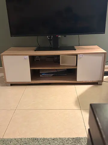 Wooden TV Entertainment Unit with Storage - Light Oak. TV STAND OR CONSOLE AED 150