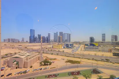 HOT | High Level Unit | Vacant | Nice Views