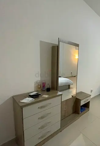 Dressing table + one night stand