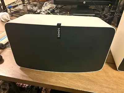 Pair of Sonos Play 5 (Gen 2)