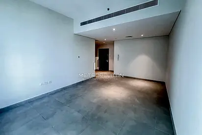 High Floor | Generous Layout | Vacant Now