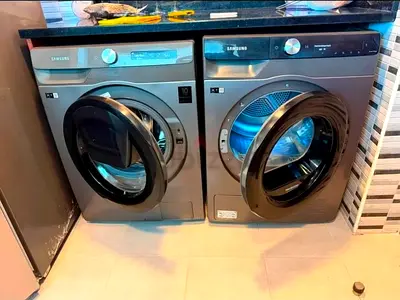 Samsung 9 kg washer and 9 kg dryer separate set with WiFi system slightly used
