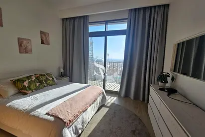 VACANT BRIGHT | MODERN | FURNISHED
