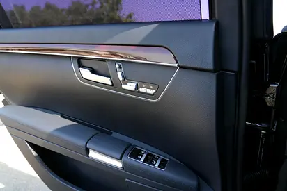 2010 Mercedes-BENZ S-CLASS — миниатюра 11