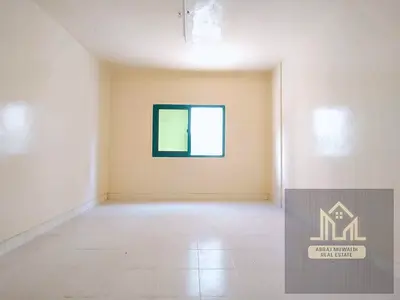 Luxurious spreat kitchen studio Affordable price Muwalih 17k..