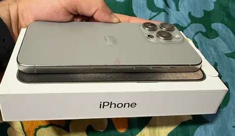 iPhone 15 Pro Max - natural titanium , Good Condition with Box