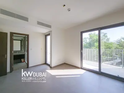 Plus Maid | Unfurnished | Vacant