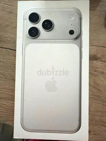 Apple iPhone 17 Pro Max (256GB) – Silver Middle East Version with FaceTime