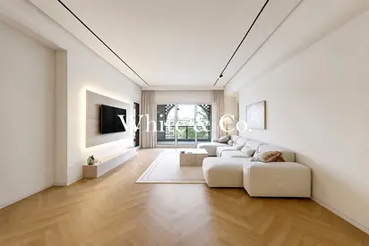 Stunning Renovation | Huge Terrace | VOT