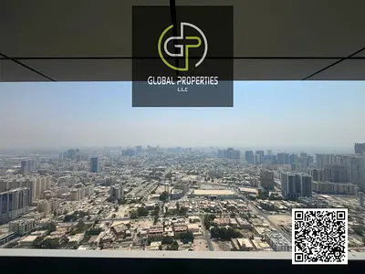 شقة بإطلالة بانورامية على المدينة في كورنيش عجمان 🌇 – بسعر لا يُفوّت!