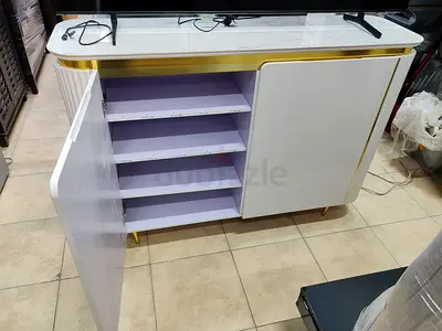 White and Gold TV Cabinet / Storage Sideboard /shoe rack - in excellent Condition - free delivery