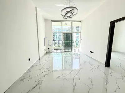 Upgraded Unit | garden facing | long balcony