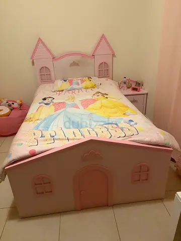 Home Centre Royal Story Girls Single Bed 120x200cm