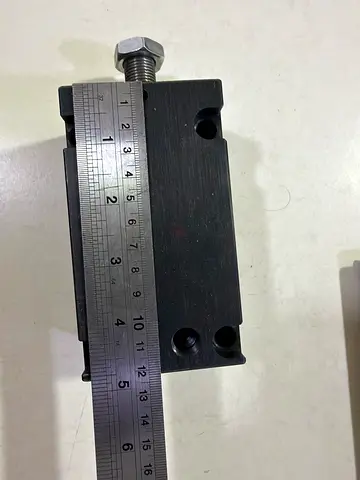 Compact hydraulic cylinder, I have 8 pcs not used. Ordered size was wrong.