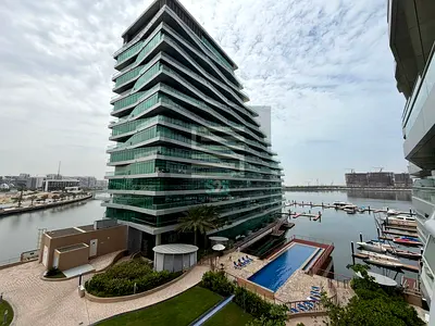 FULLY FURNISHED / READY TO MOVE IN / GREAT VIEW
