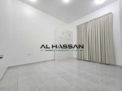 Spacious 2Bhk | Ground Floor | Near Market | Separate Kitchen