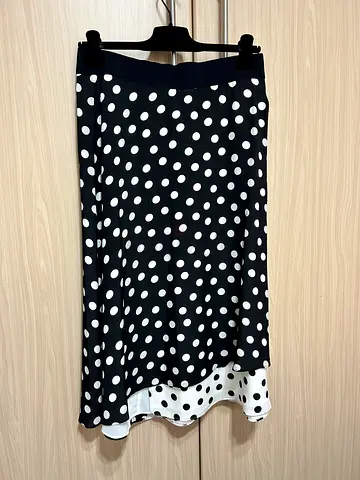 Alice plus Olivia Black and White Polka Dot Midi Silk Skirt - brand new M
