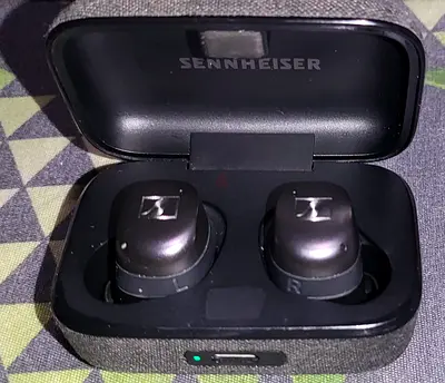 Sennheiser Momentum True Wireless 4 - Black (Like New)