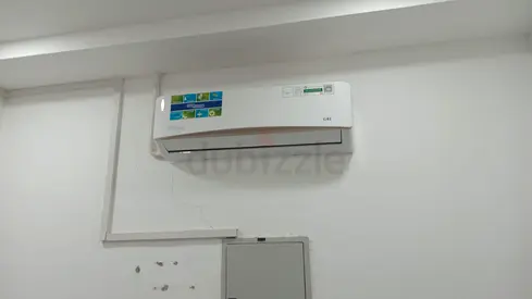 AC 1.5 TON GOOD CONDITION