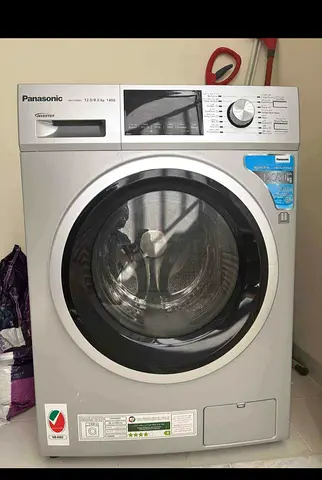 Panasonic Front Load Washing Machine - 12 kg 8 kg dryer, Silver, Good Condition working from home de