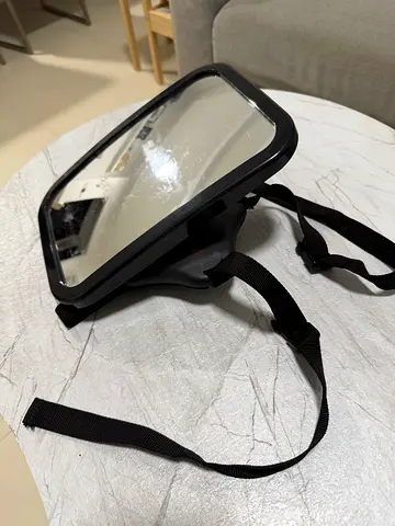 Car mirror for babies