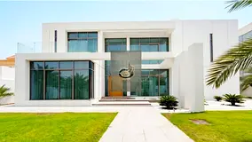 Nad Al Sheba 4 Luxury Modern Design Villa 5 Bedrooms With Swimming Pool Ready To Move In