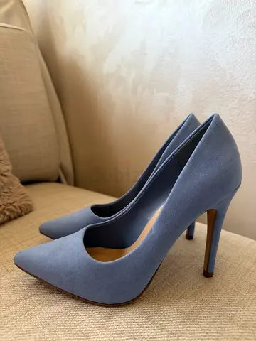 Blue suede high heels from NEW LOOK